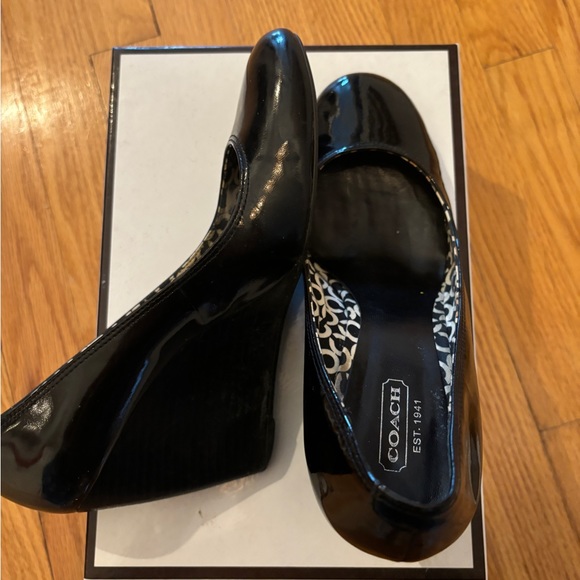 Coach Wedges - Picture 2 of 9